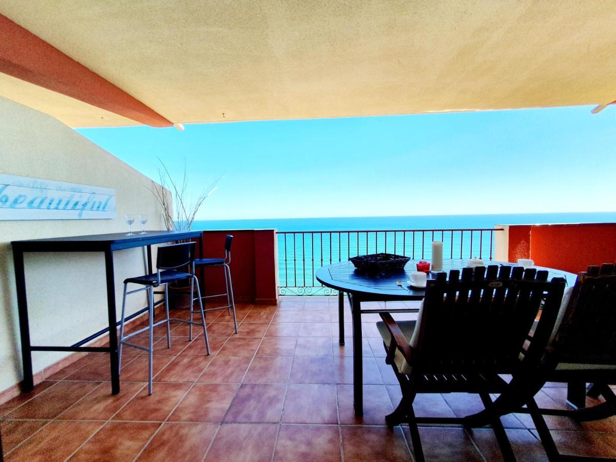 דירות בנאלמדנה Carvajal Seaviews מראה חיצוני תמונה